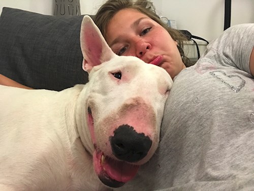 Veronika- petsitter Ostrava nebo Páníček pro psi kočky