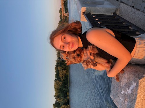 Anna- petsitter Prague nebo Páníček pro psi kočky