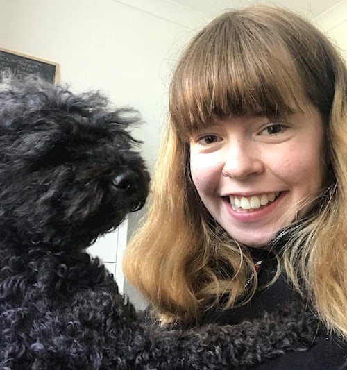 Ellena- petsitter Praha nebo Páníček pro psi kočky