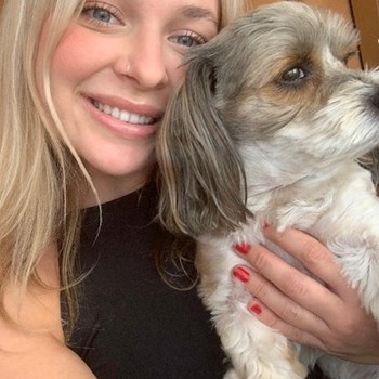  thumbnail petsitter Praha or pet nanny for dogs 