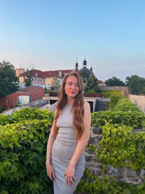 Elizaveta- petsitter Prague  nebo Páníček pro psi kočky