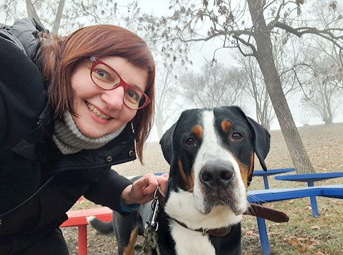 Jana- petsitter Praha 8 nebo Páníček pro psi kočky