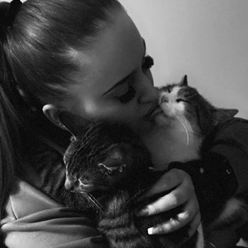 thumbnail petsitter Velichovky or pet nanny for dogs cats