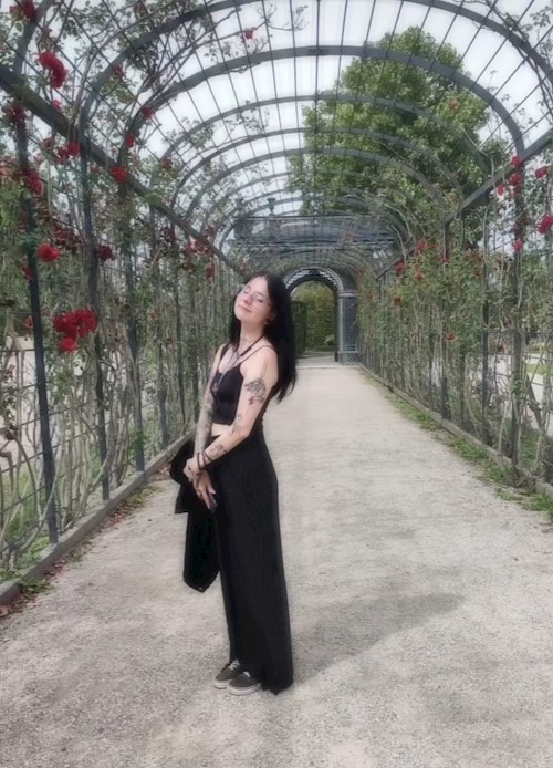 Anna- petsitter Praha or Pet nanny for dogs cats