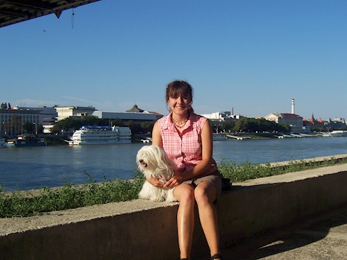 Marianna- petsitter Praha or Pet nanny for dogs cats 