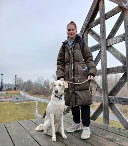 Elizabeth- petsitter Prague  or Pet nanny for dogs cats