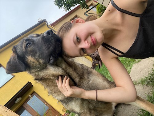 Aneta- petsitter Olomouc or Pet nanny for dogs cats 