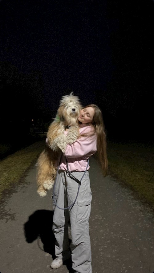 Veronika- petsitter Postřelmov nebo Páníček pro psi kočky 