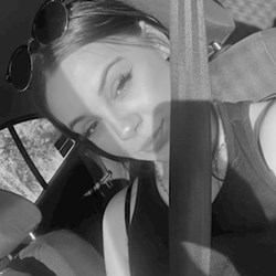 Denisa - pet sitter dogs Kunovice