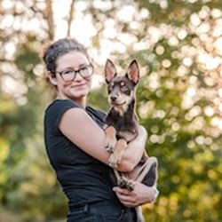 Kateřina - pet sitter dogs Hradec Králové