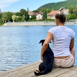 Veronika - pet sitter cats dogs Praha