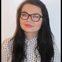 Alexandra - pet sitter kočky psi 15000