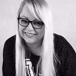 Alena - pet sitter Praha