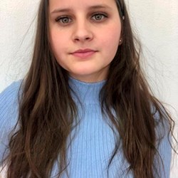 Lucie - pet sitter cats dogs Frýdek-Místek