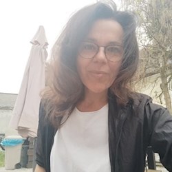 Lenka - pet sitter Hradištko