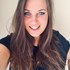 Zuzana + stapan de animal de companie care a apelat la un pet sitter in loc de pensiune canina sau pet hotel