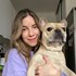 Barbora + stapan de animal de companie care a apelat la un pet sitter in loc de pensiune canina sau pet hotel